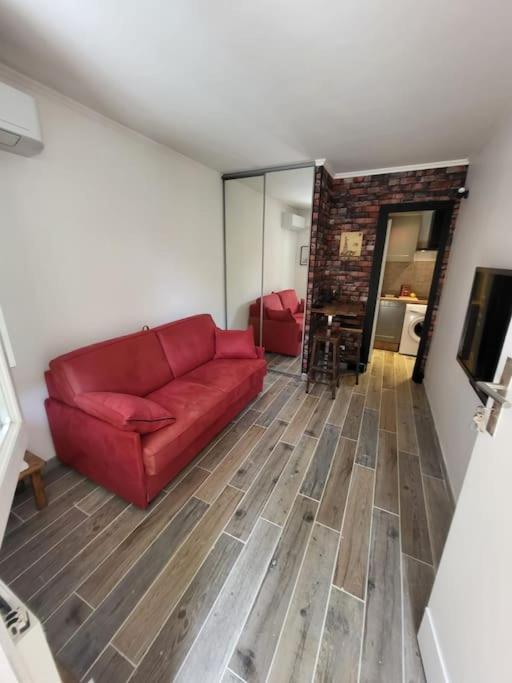 Studio Rez De Jardin